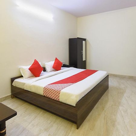 Hotel O Club Residency Νέο Δελχί Εξωτερικό φωτογραφία