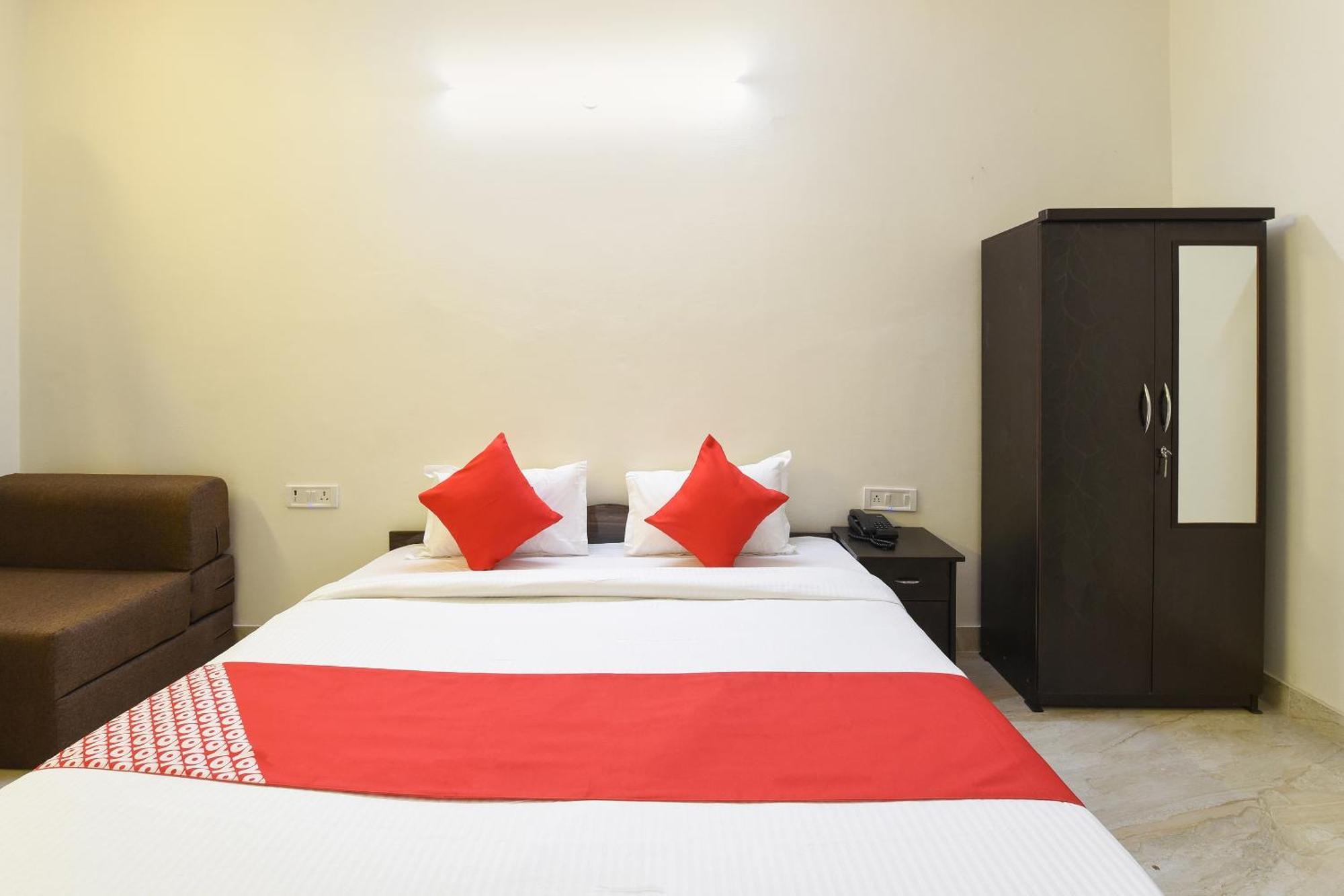 Hotel O Club Residency Νέο Δελχί Εξωτερικό φωτογραφία